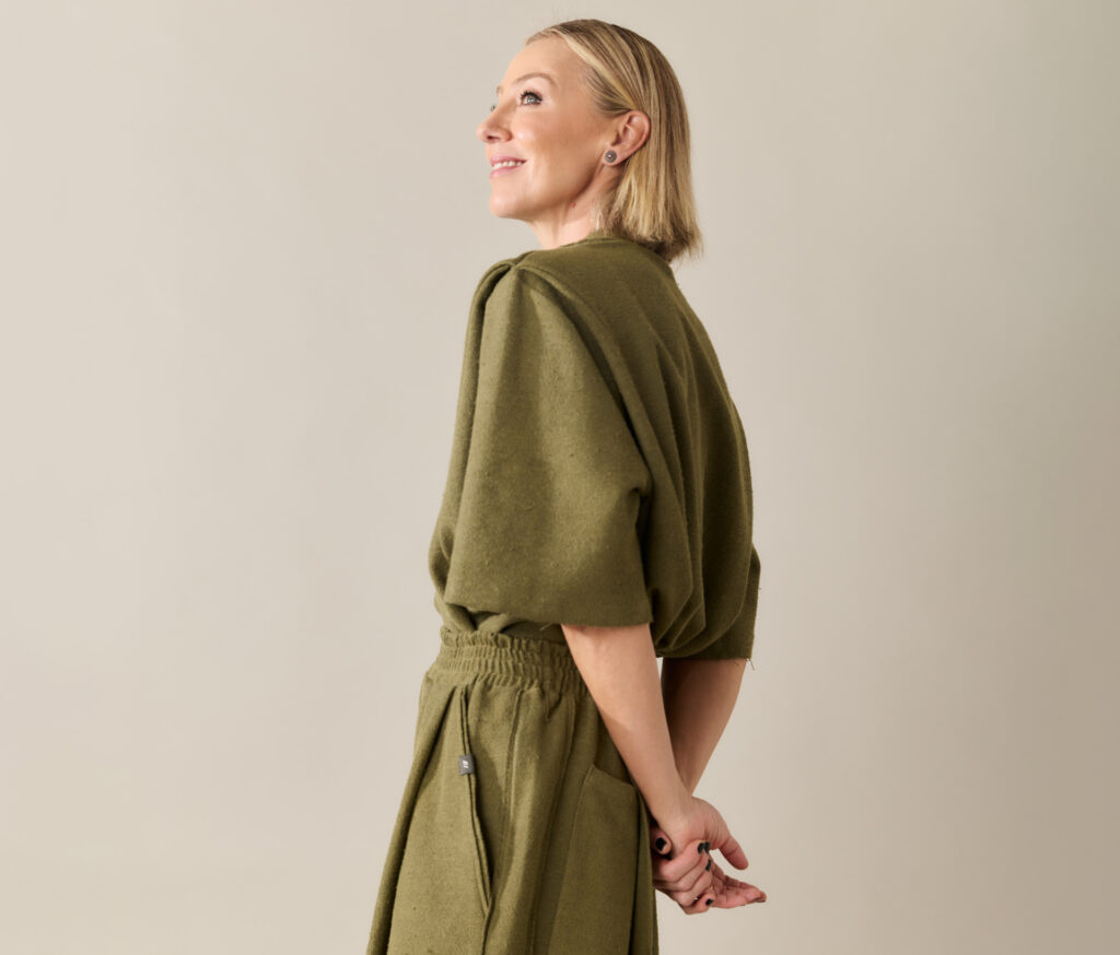 CAMISA E CALÇA GOSTOSONA(4)